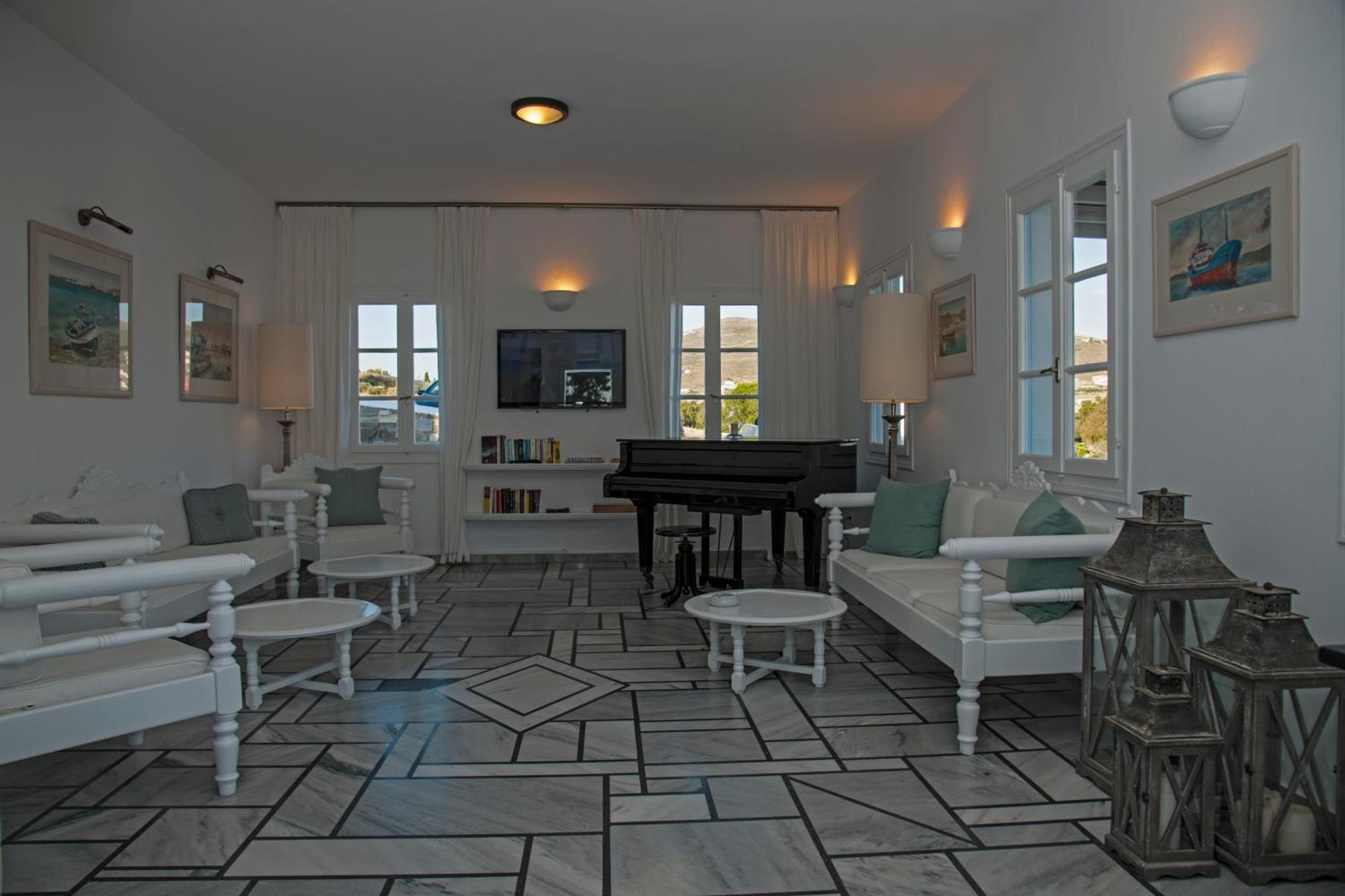 Parian Village Beach Hotel - Adults Only Парос Екстериор снимка