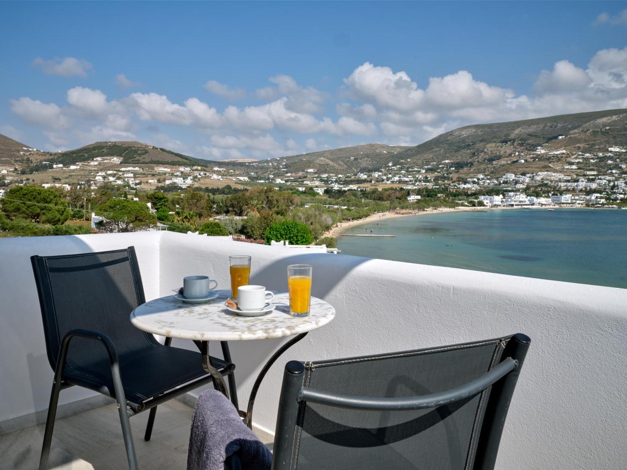 Parian Village Beach Hotel - Adults Only Парос Стая снимка