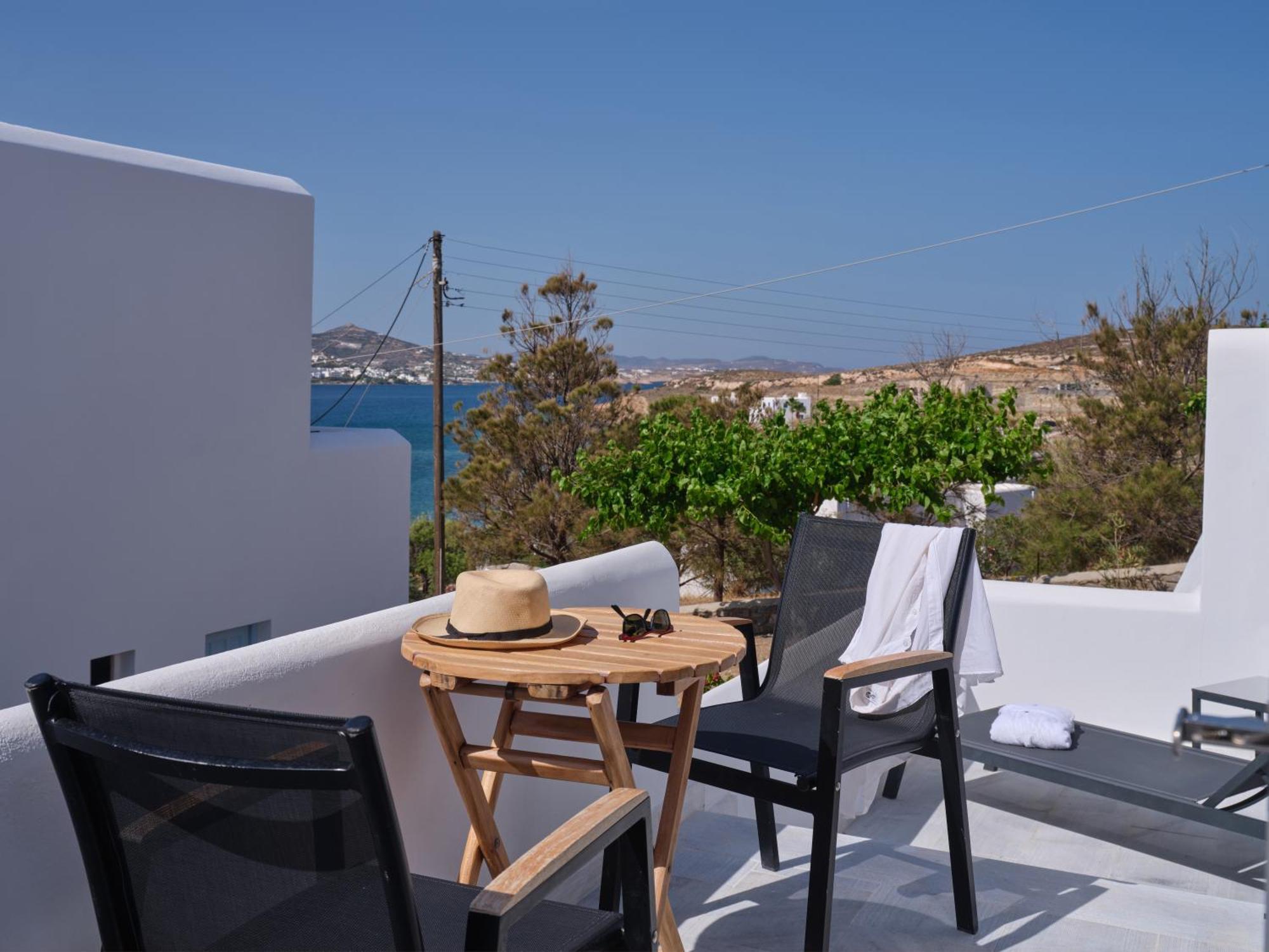 Parian Village Beach Hotel - Adults Only Парос Стая снимка